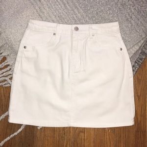 White denim skirt